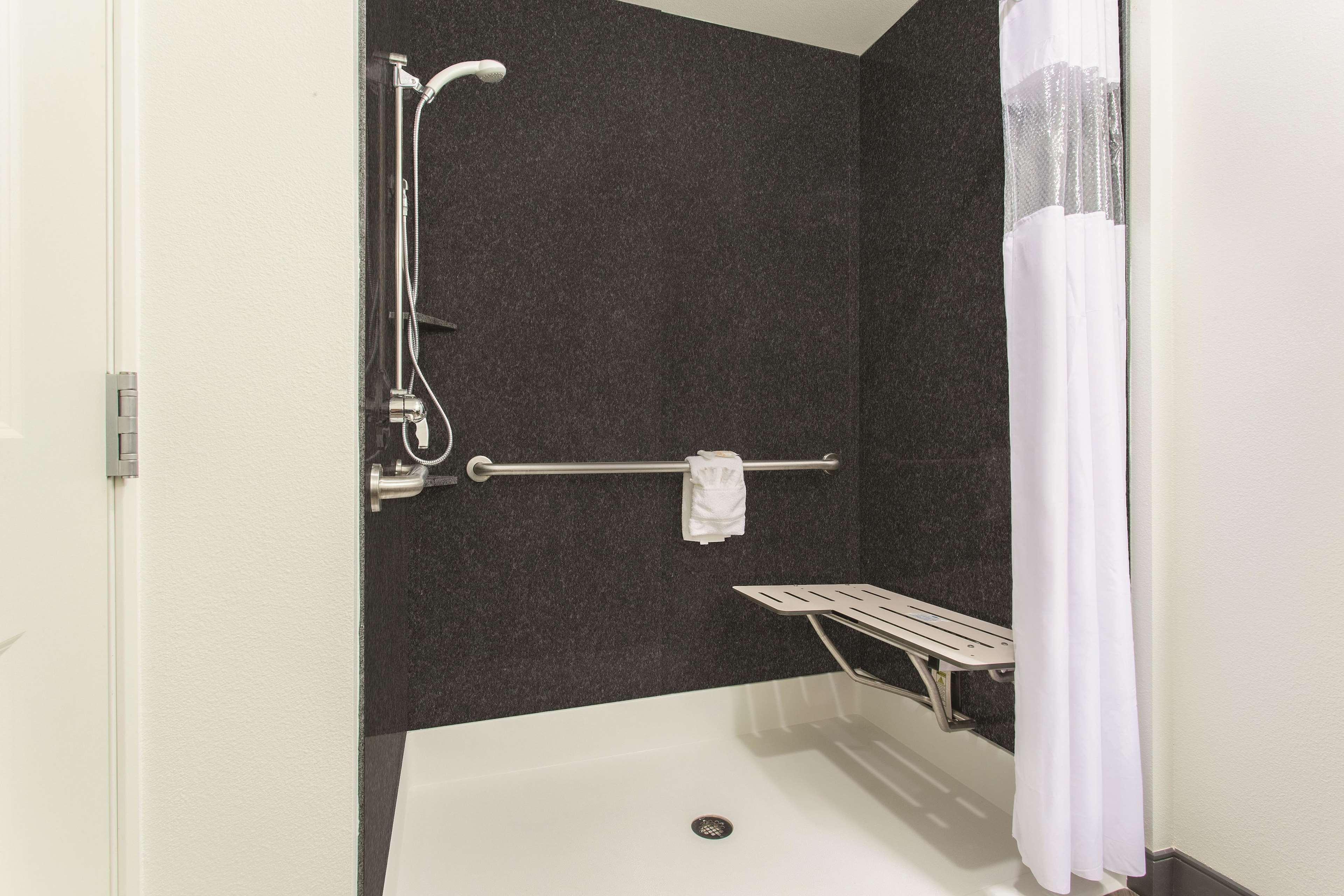 La Quinta By Wyndham Tumwater - Olympia Hotel Екстериор снимка